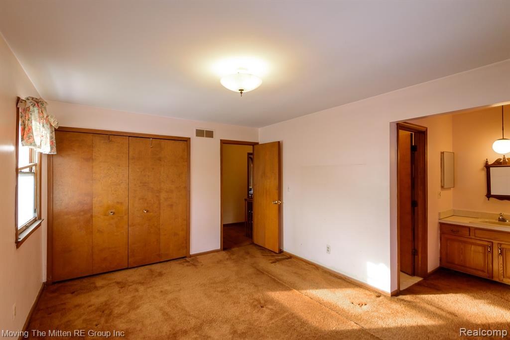 44017 Harmony Lane, Belleville, MI 48111 — Photo 23