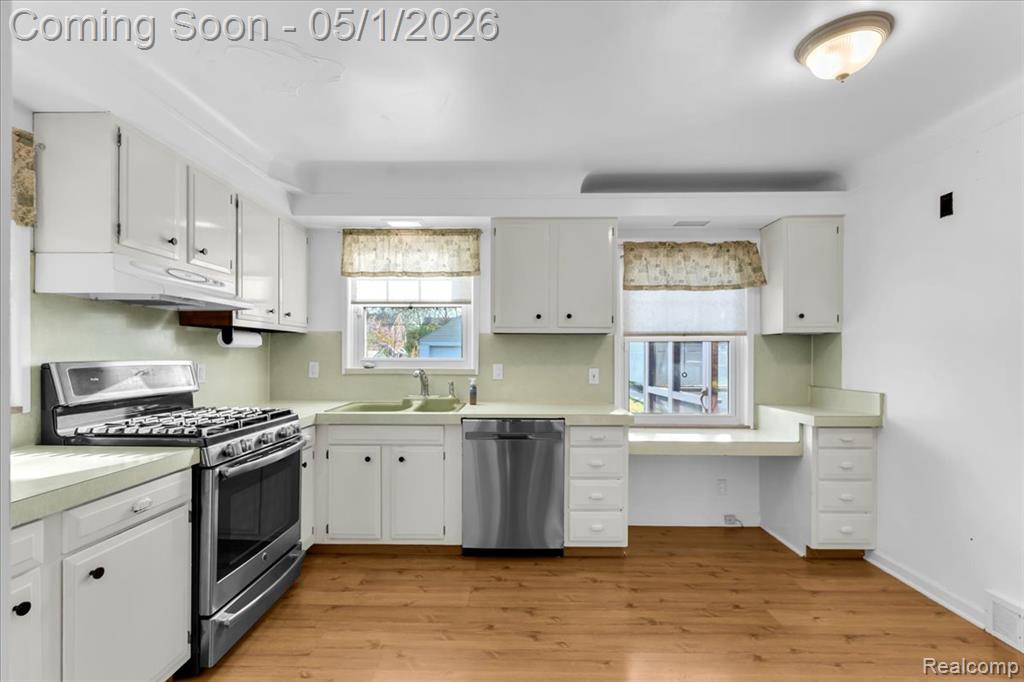 4354 Grayton Street, Detroit, MI 48224 — Photo 13