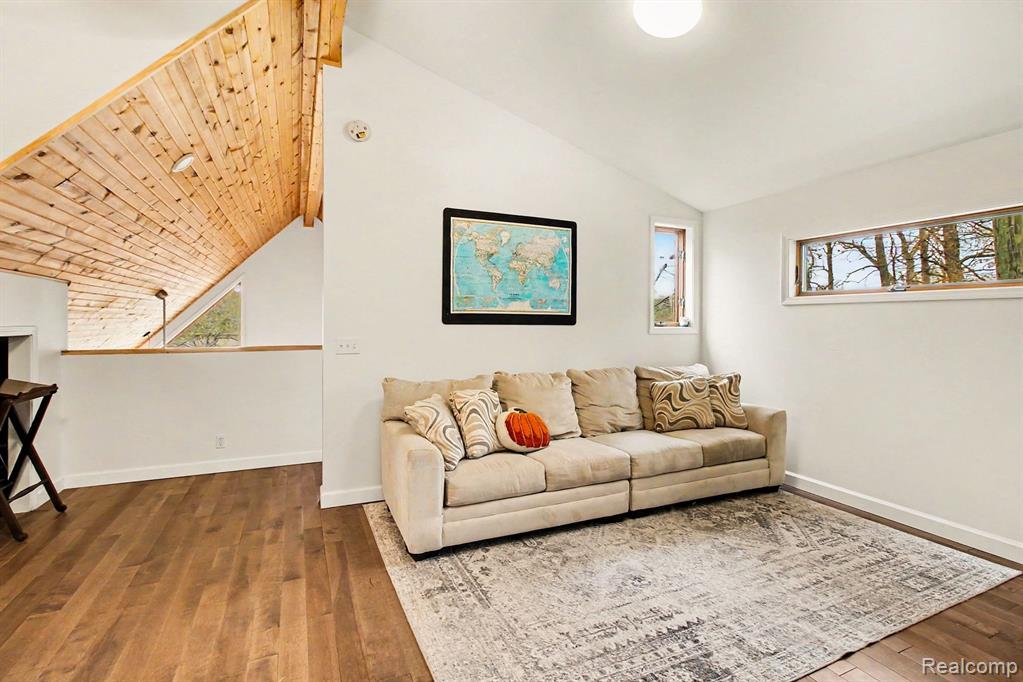 4375 Skinner Lake Road, Lapeer, MI 48446 — Photo 17
