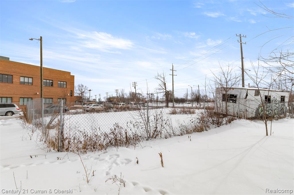8312 Conant Street, Hamtramck, MI 48211 — Photo 2