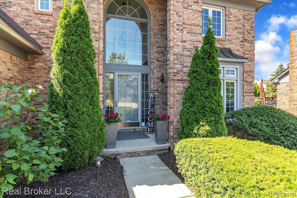 45169 MIDDLEBURY Lane, Canton, MI 48188 — Photo 6