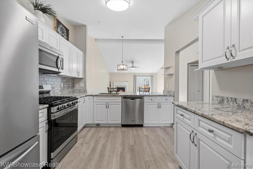 1873 N Kenwyck Drive, Ypsilanti, MI 48198 — Photo 6