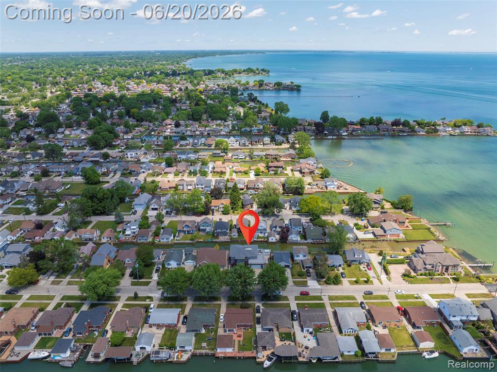22491 E 10 Mile Road, Saint Clair Shores, MI 48080 — Photo 30