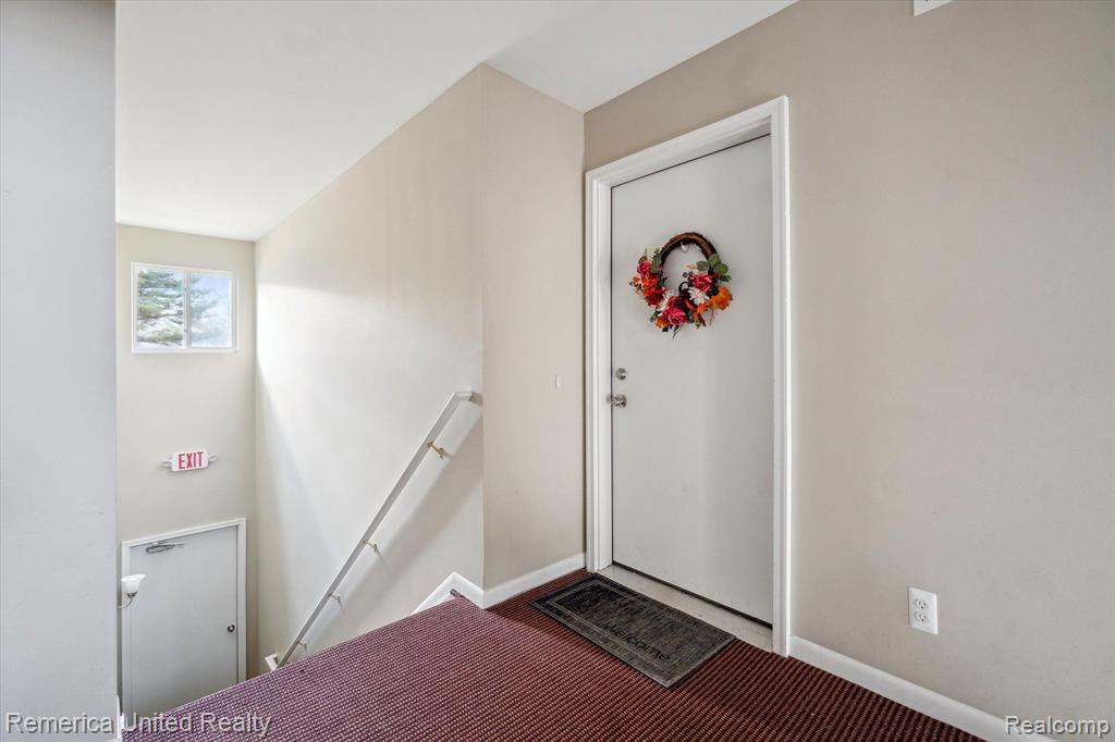 507 W HIGHLAND Road, D-9, Howell, MI 48843 — Photo 6