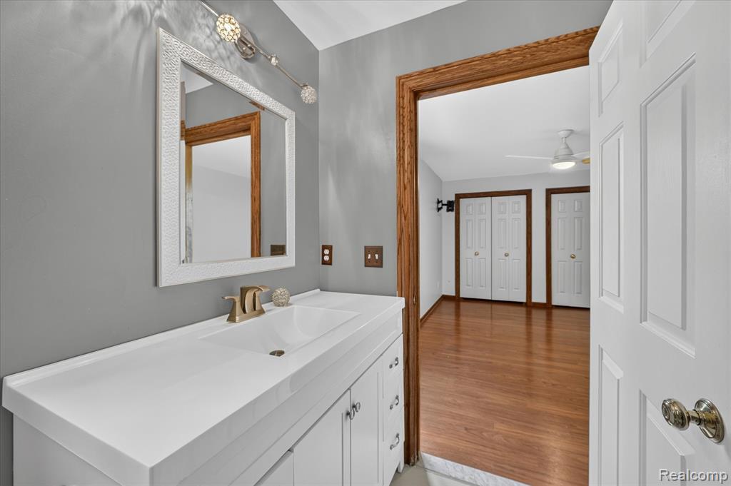 3187 Turnberry Drive, White Lake, MI 48383 — Photo 38