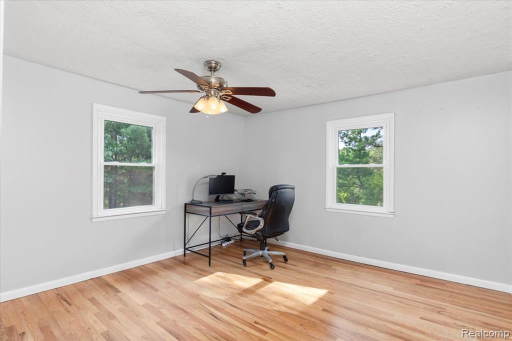 8381 Tindall Road, Springfield, MI 48350 — Photo 20
