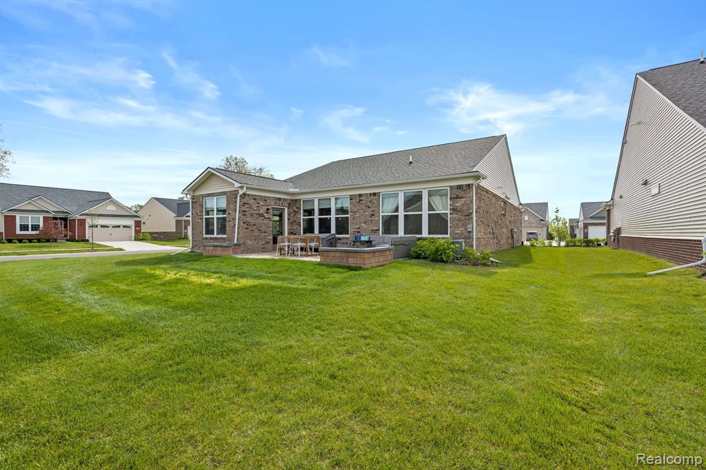 4051 COLFAX Court, Canton, MI 48188 — Photo 37