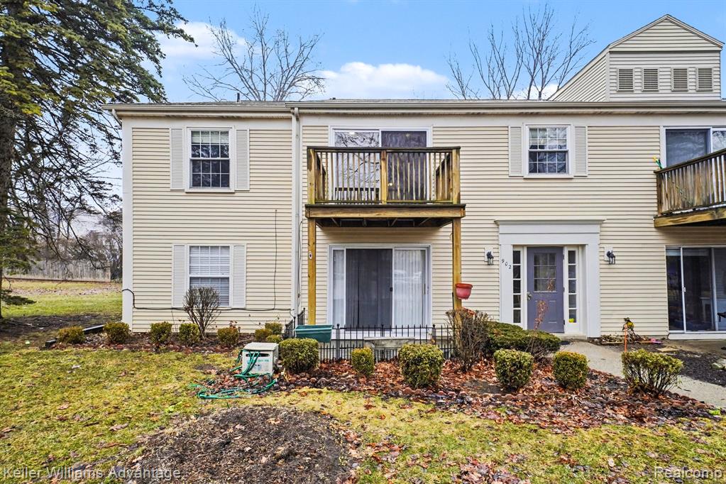 902 Chestnut Hill Drive, E, Auburn Hills, MI 48326 — Photo 16