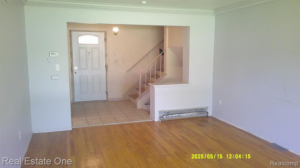 8240 HAMPTON Road, Grosse Ile, MI 48138 — Photo 5