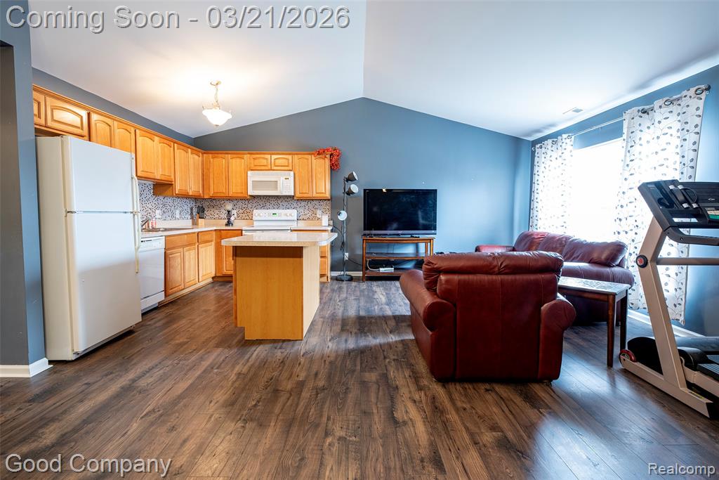 33530 Utica Road, Fraser, MI 48026 — Photo 2