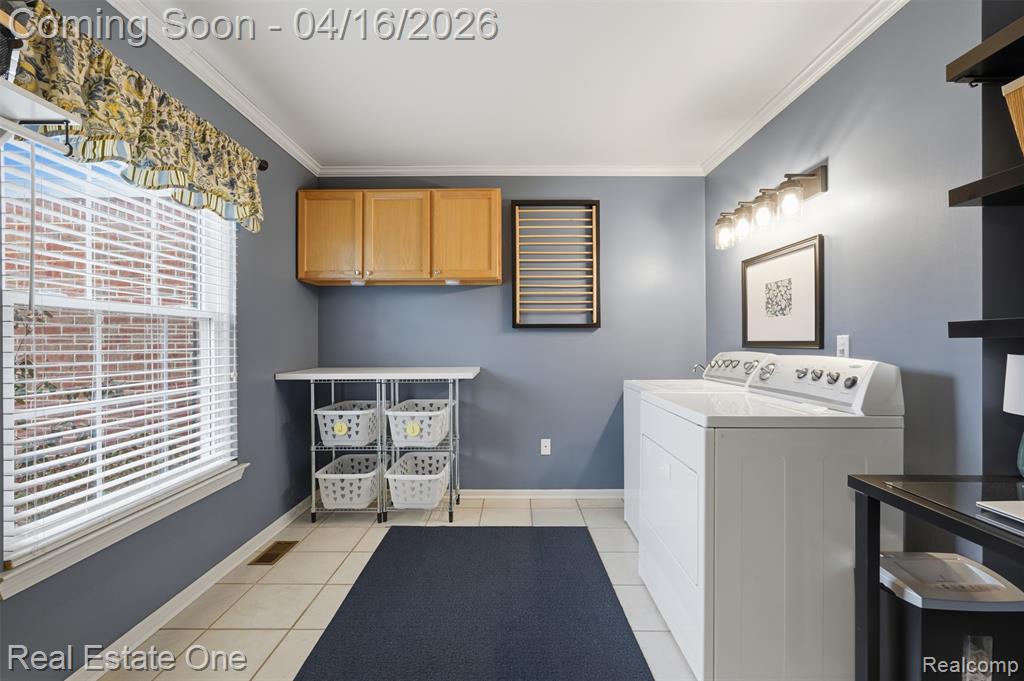 21592 Nathan Court, South Lyon, MI 48178 — Photo 23