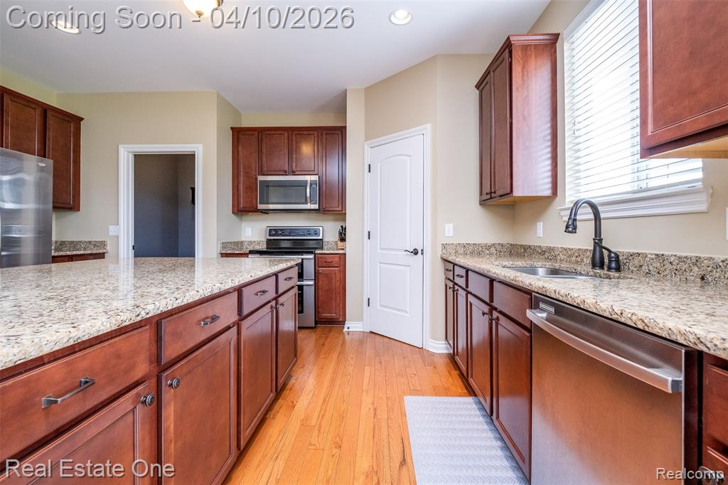 5947 Strawberry Circle, Commerce Twp, MI 48382 — Photo 27