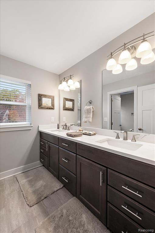 5839 Westwood Drive, Grand Blanc, MI 48439 — Photo 45