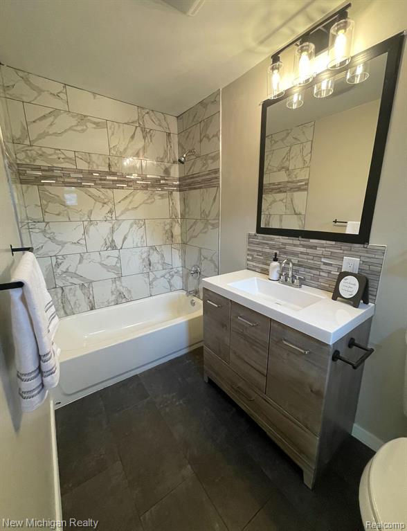 4262 W COURT Street, Flint, MI 48532 — Photo 5