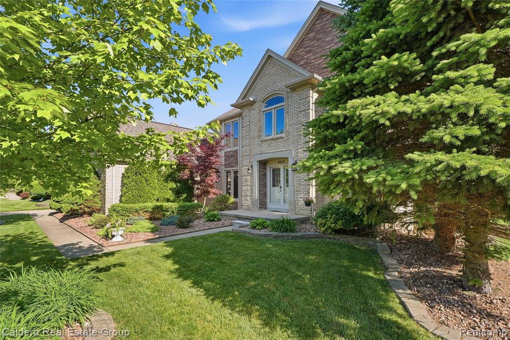 8915 Chestnut Run Drive, Utica, MI 48317 — Photo 3