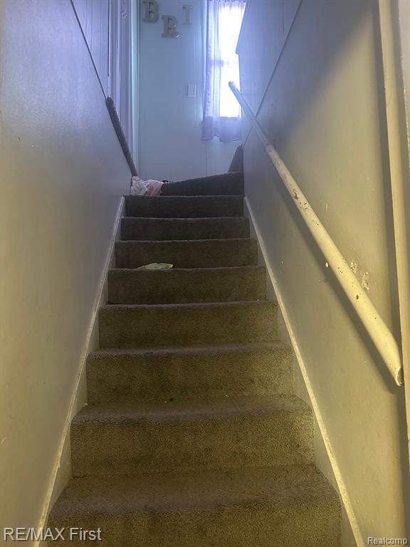 8220 BURT Road, Detroit, MI 48228 — Photo 4