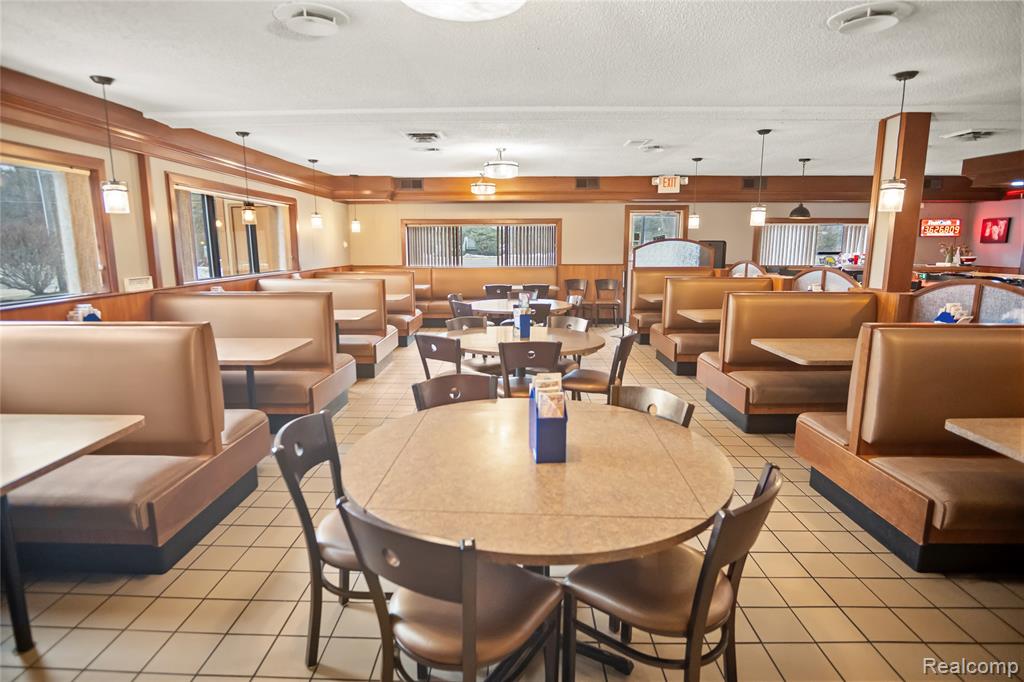 5600 Lapeer Road, Kimball, MI — Photo 5