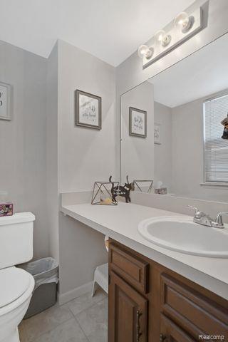 8354 Lakeview Court, Ypsilanti, MI 48198 — Photo 10