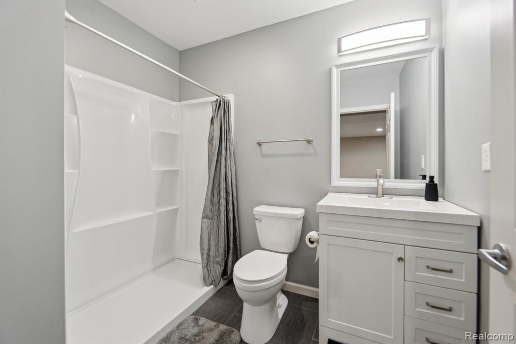 4409 BRIGHTON Drive, Grand Blanc, MI 48439 — Photo 46