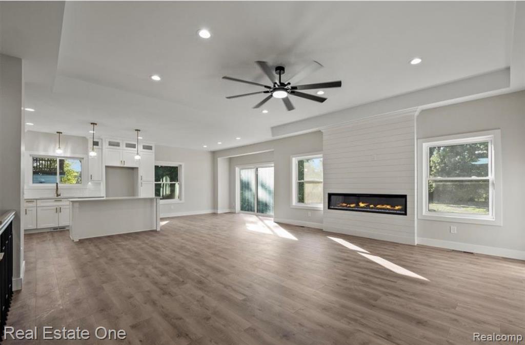 5636 Paris Drive, Sterling Heights, MI 48310 — Photo 5