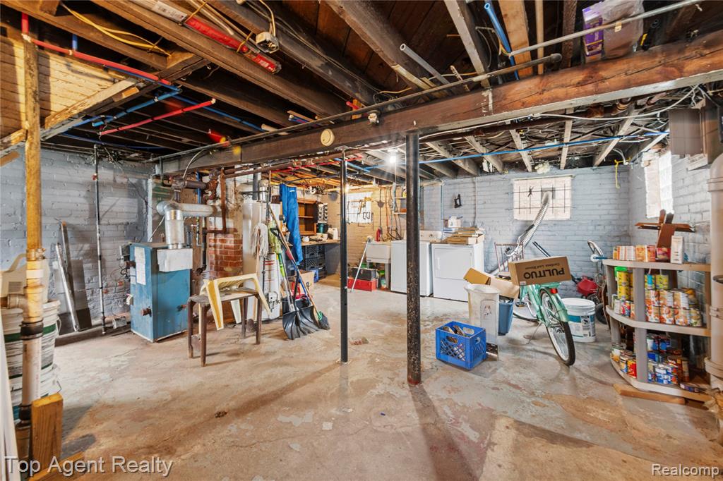 5302 Crane Street, Detroit, MI 48213 — Photo 17