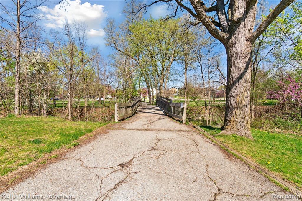 2418 PITTSFIELD Boulevard, Ann Arbor, MI 48104 — Photo 41