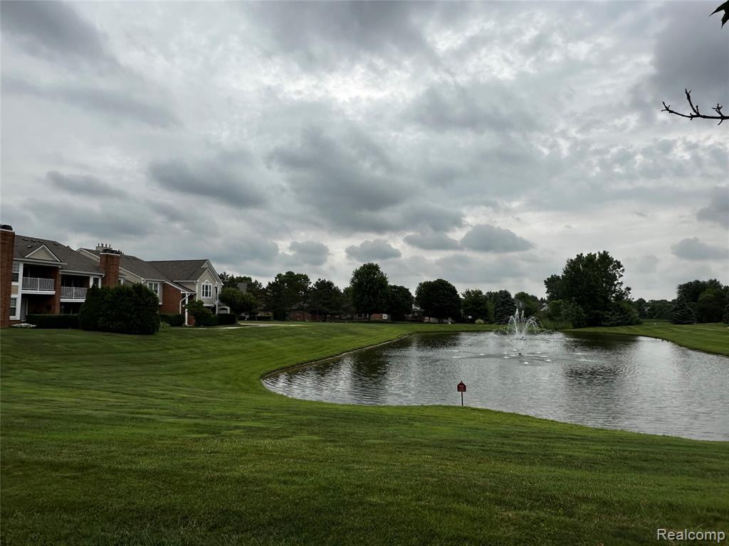 6536 Shetland Court, Utica, MI 48316 — Photo 20