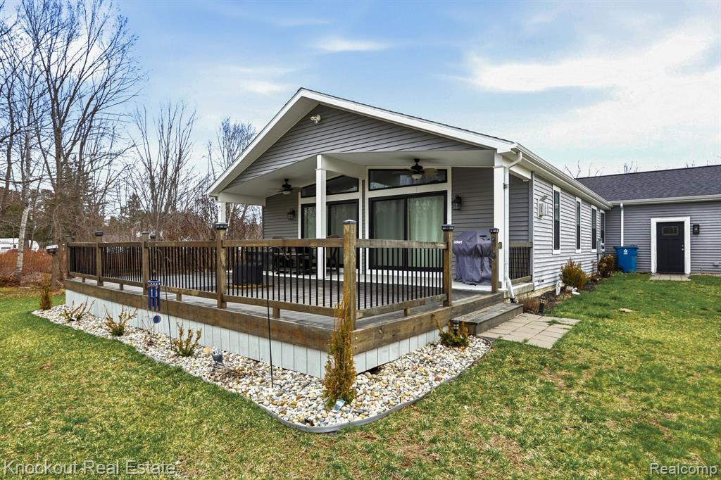 10413 Elms Road, Montrose, MI 48457 — Photo 40