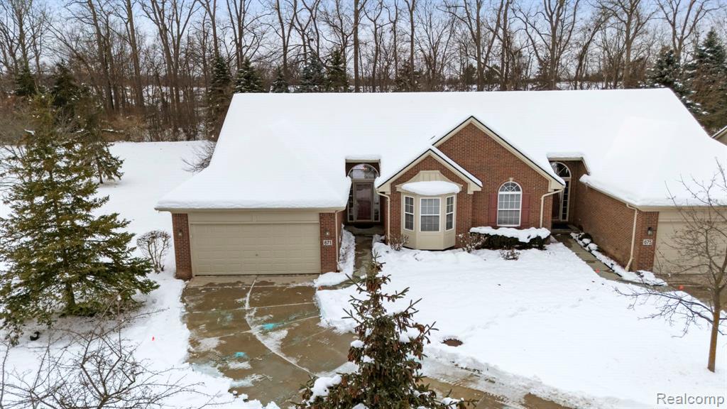 671 Woodhaven Drive, Commerce Twp, MI 48390 — Photo 40