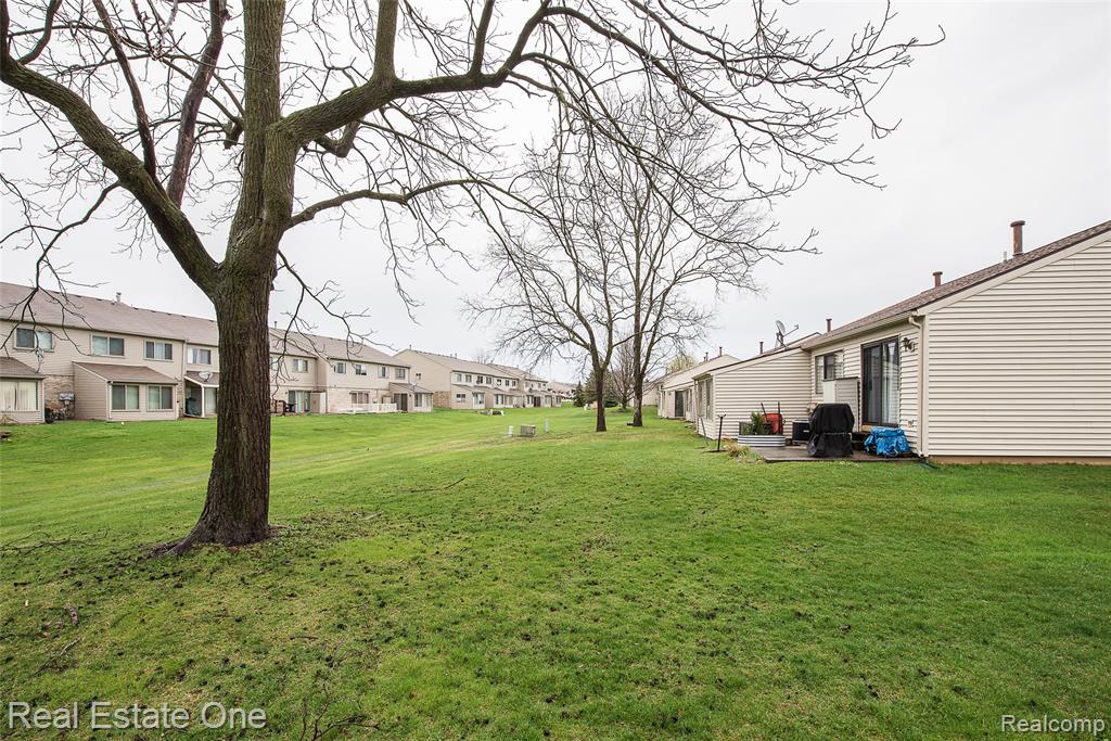 62072 York town Drive, 1, South Lyon, MI 48178 — Photo 36