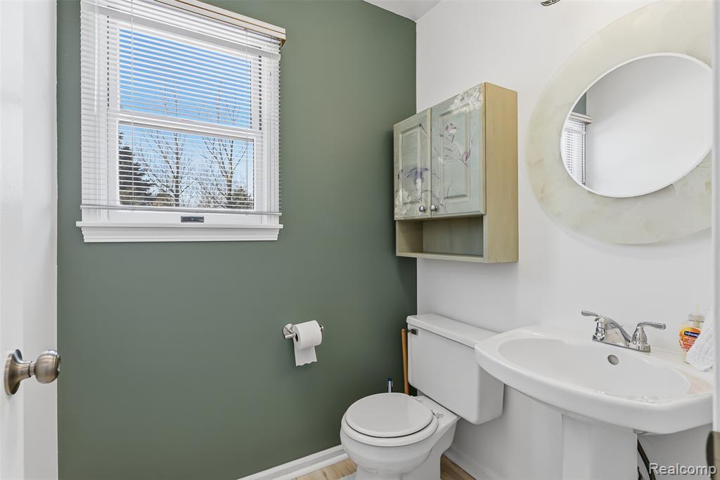 12847 Rathbun Road, Birch Run, MI 48415 — Photo 45