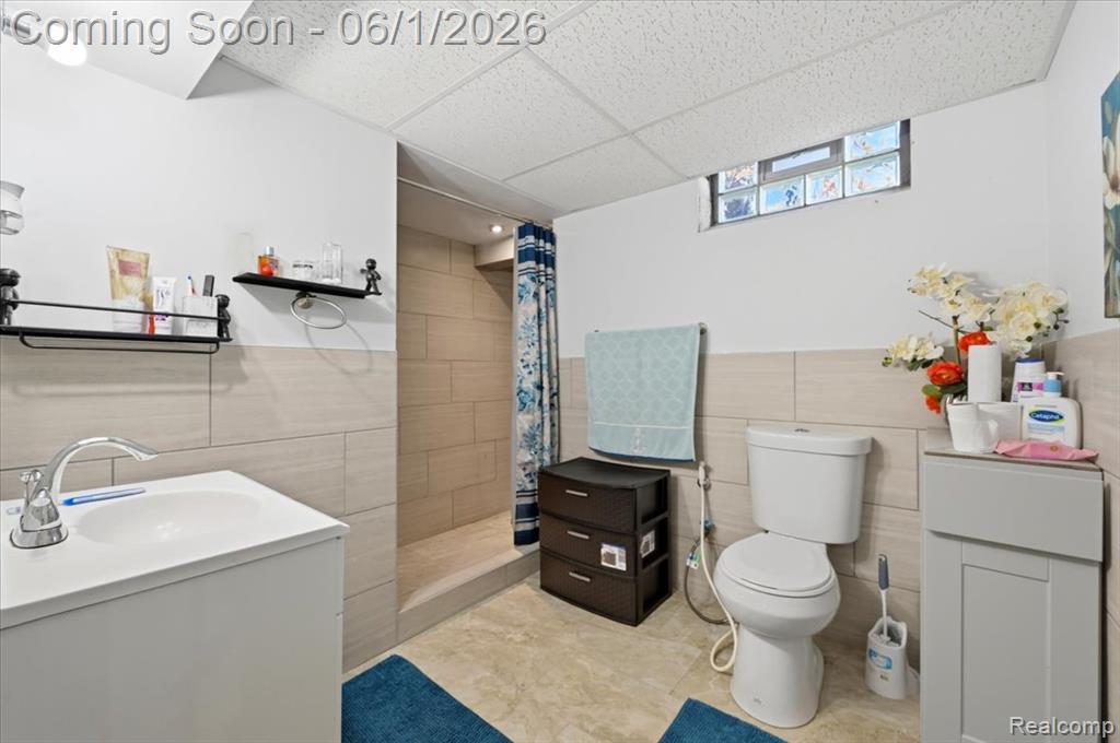 8271 Arnold Street, Dearborn Heights, MI 48127 — Photo 25