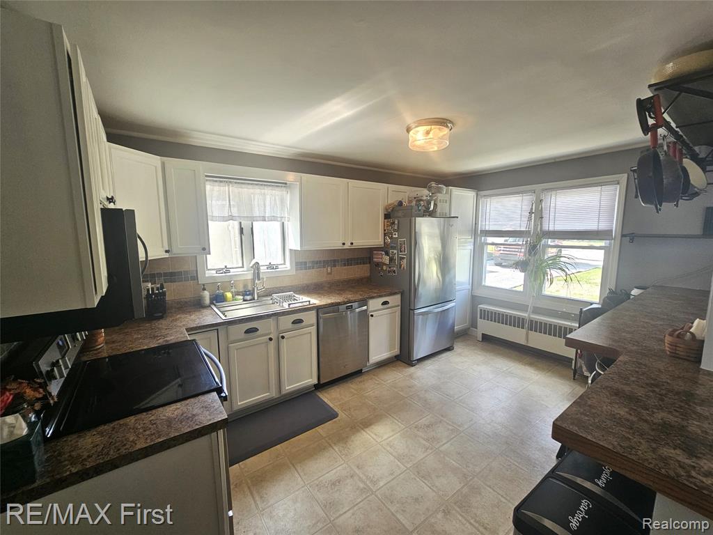 810 Forest Drive, Fenton, MI 48430 — Photo 13