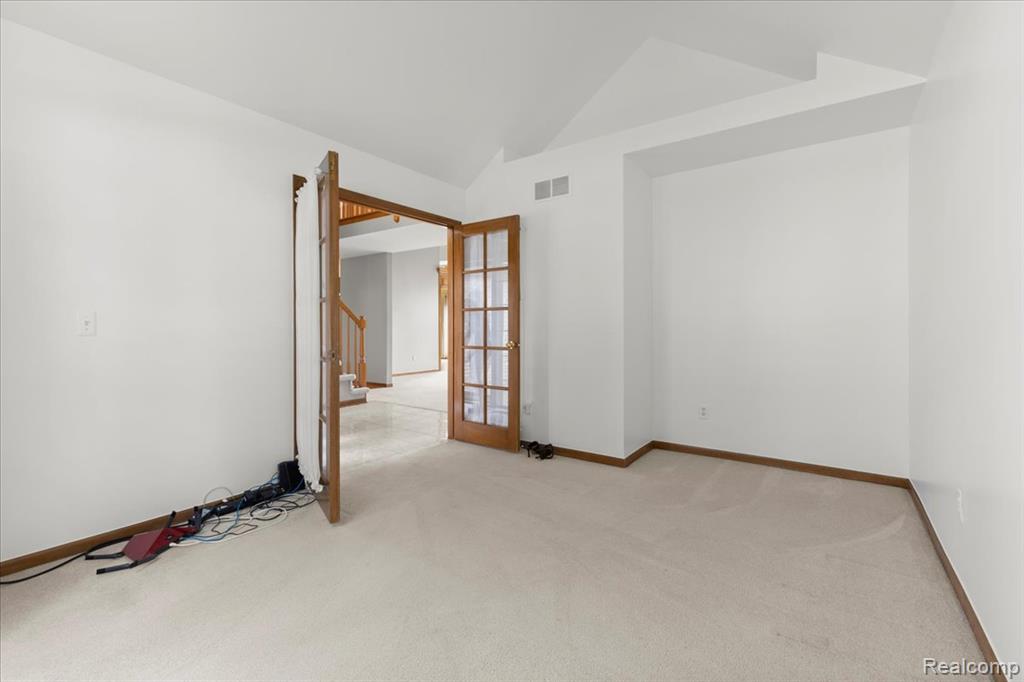 49366 Briar Pointe Dr. Drive, Macomb, MI 48044 — Photo 11