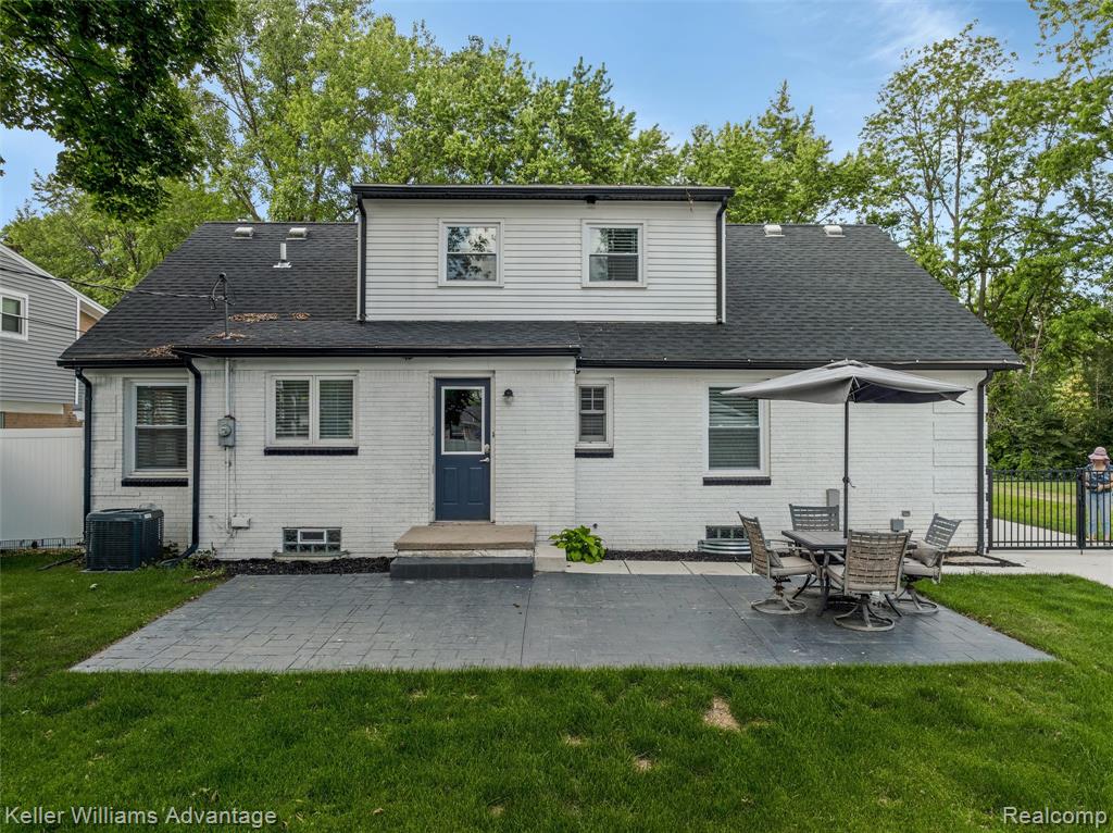 41415 Five Mile Road, Plymouth, MI 48170 — Photo 42
