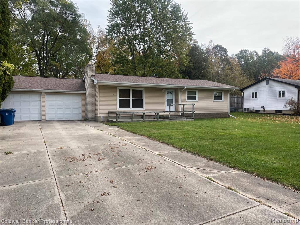 7071 Brittwood Lane, Flint, MI 48507 — Photo 2
