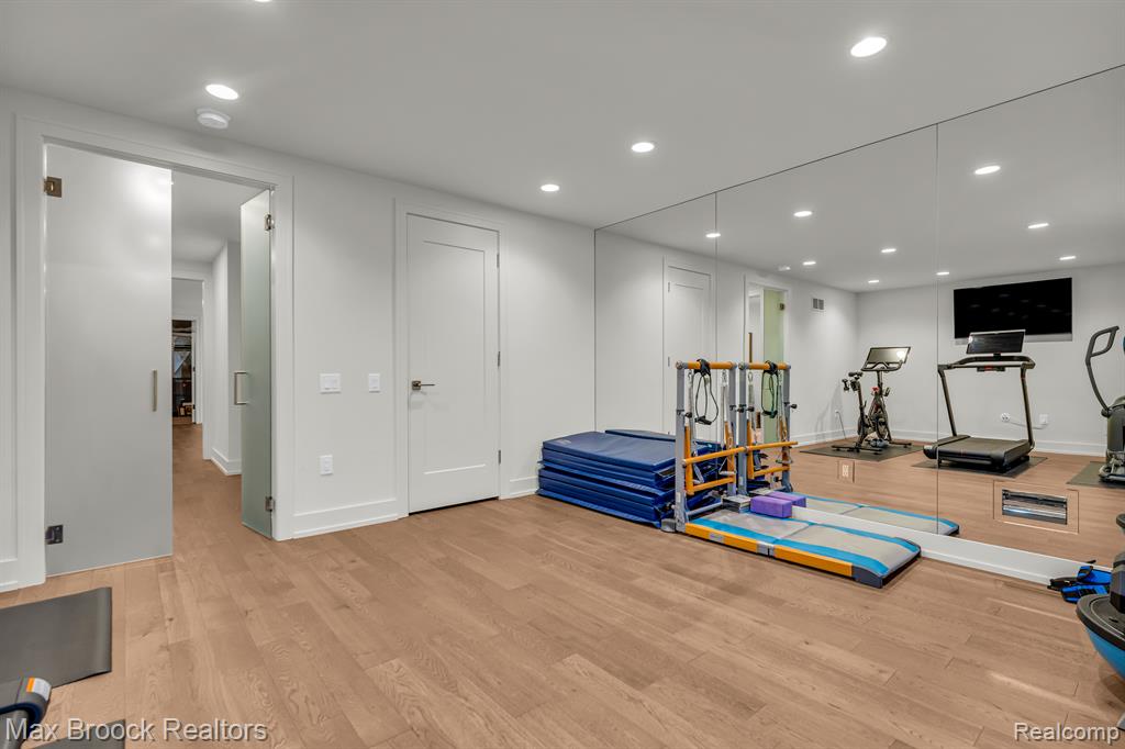 4887 WYE OAK Road, Bloomfield Hills, MI 48301 — Photo 44