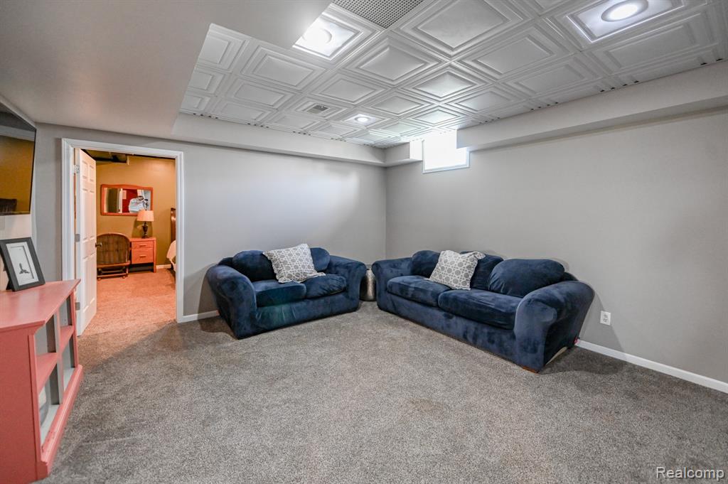 7396 Elms Road, Swartz Creek, MI 48473 — Photo 42