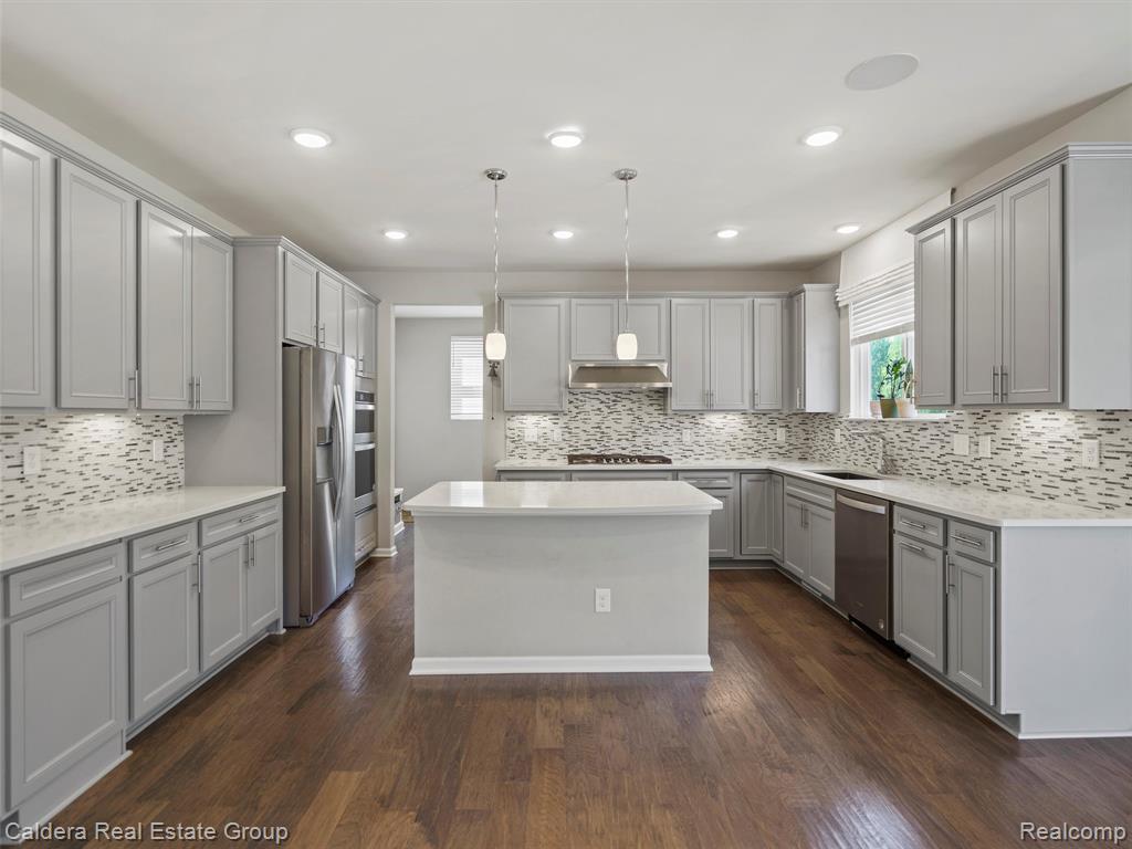 4132 Walcott Drive, Lake Orion, MI — Photo 11