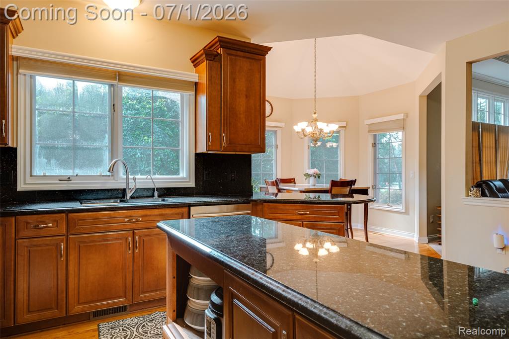 4461 Old Oak Court, Plymouth, MI 48170 — Photo 28