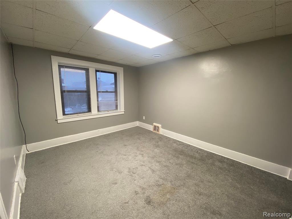 10301 2ND FLOOR W Warren Avenue, Dearborn, MI, 48126