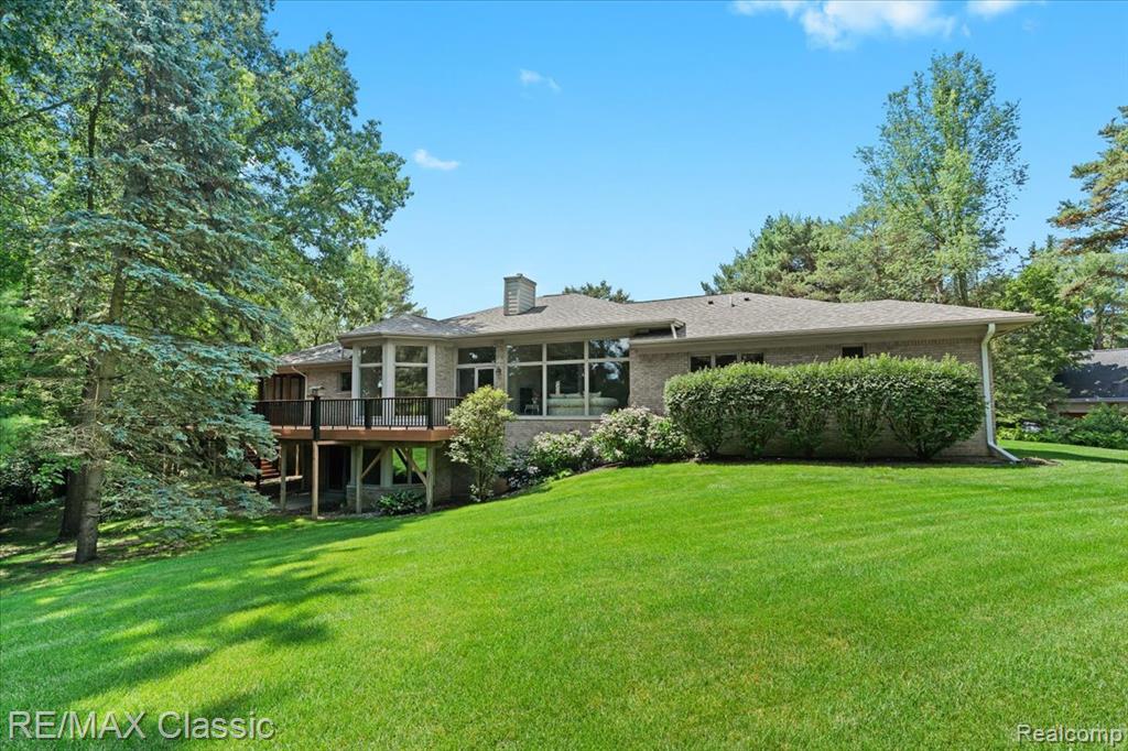 4160 Rolling Pines Court, Commerce Twp, MI 48382 — Photo 7