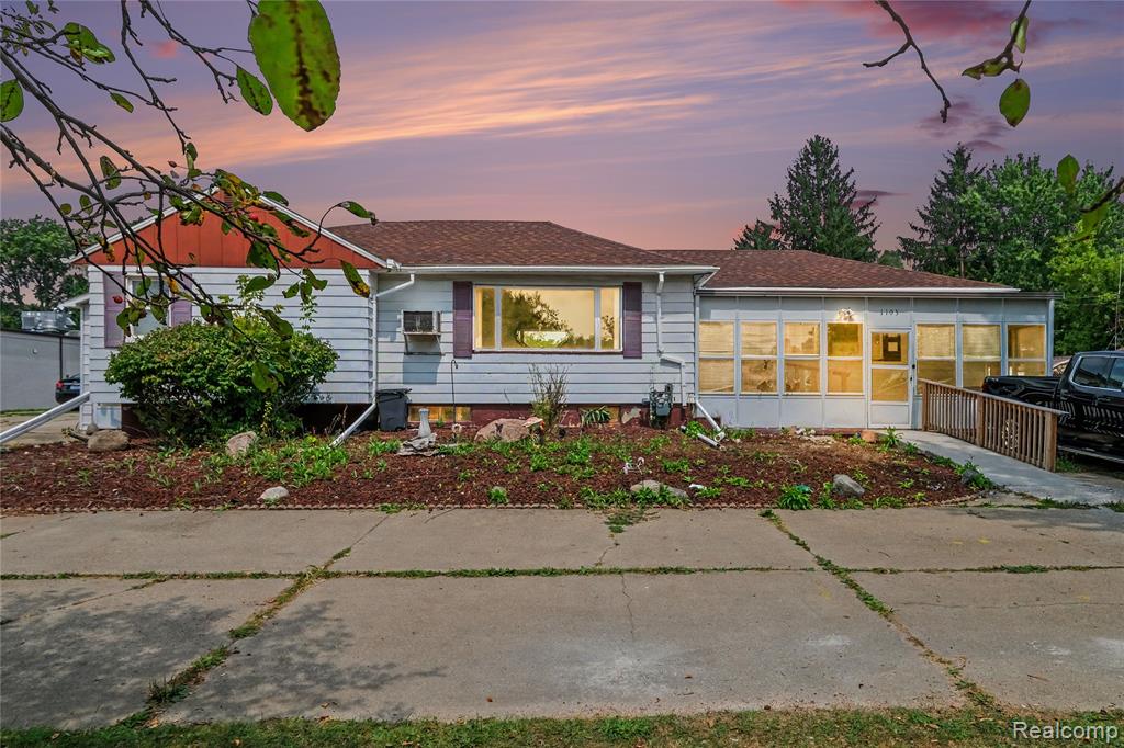 1103 E Bristol Road, Burton, MI 48529