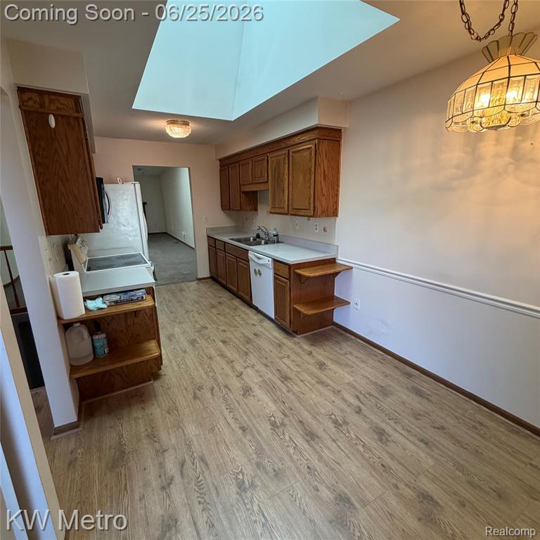49429 Ferrisburg Court, Utica, MI 48315 — Photo 13