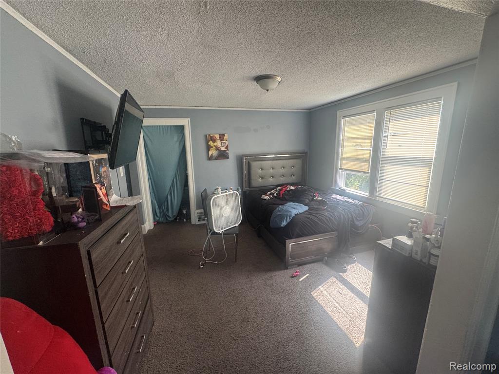 18900 Cardoni Street, Detroit, MI 48203 — Photo 17