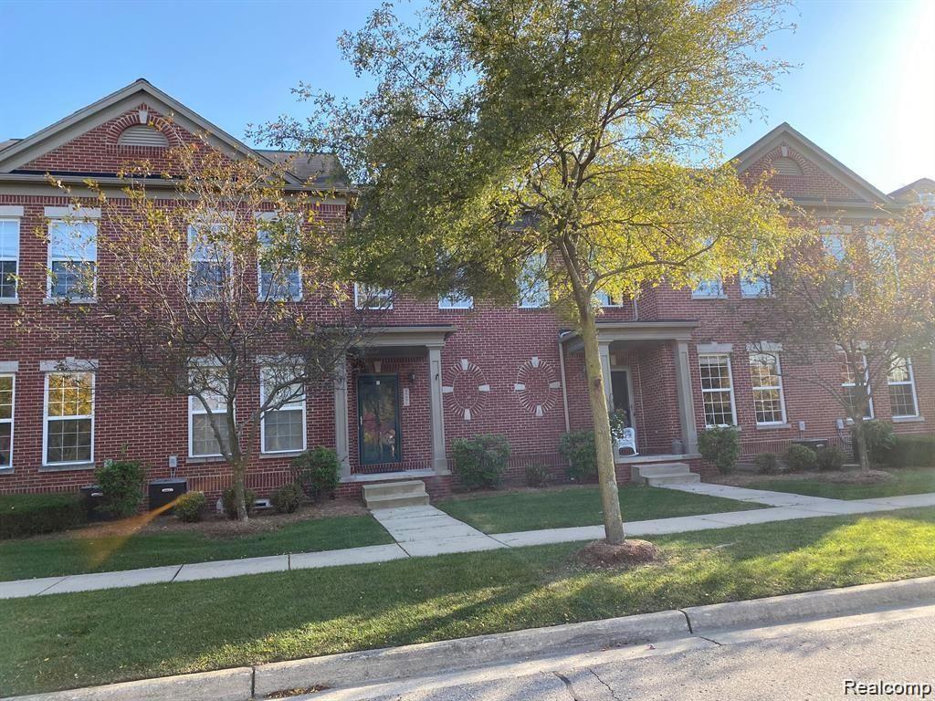 49691 COURTYARD Lane, Canton, MI 48188 — Photo 2