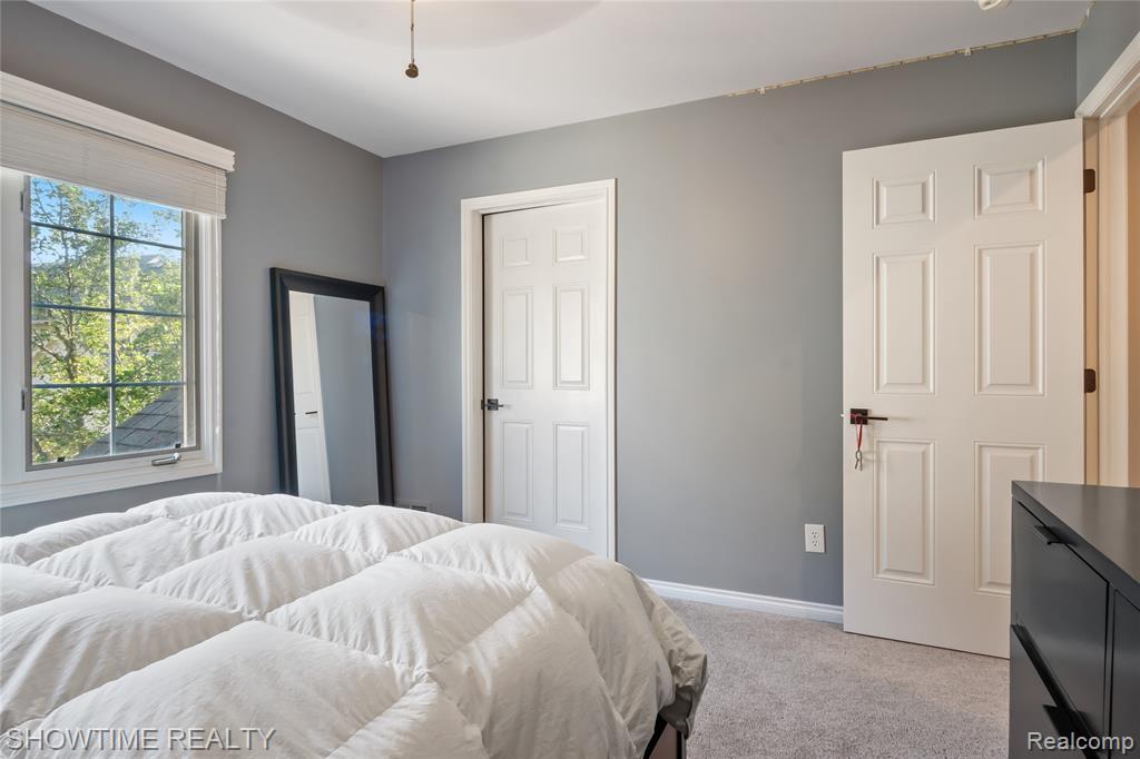 4341 Summer Place, Shelby Twp, MI 48316 — Photo 21