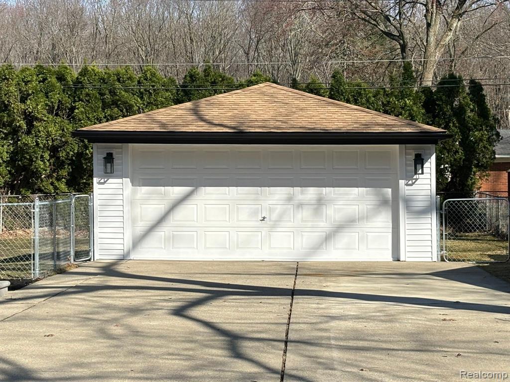 53230 LUANN Drive, Shelby Twp, MI 48316 — Photo 8