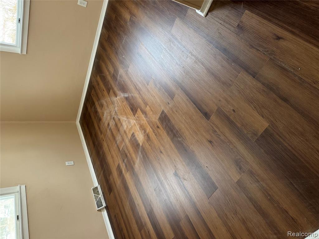 411 Ainsworth Circle, Ypsilanti, MI 48197 — Photo 11