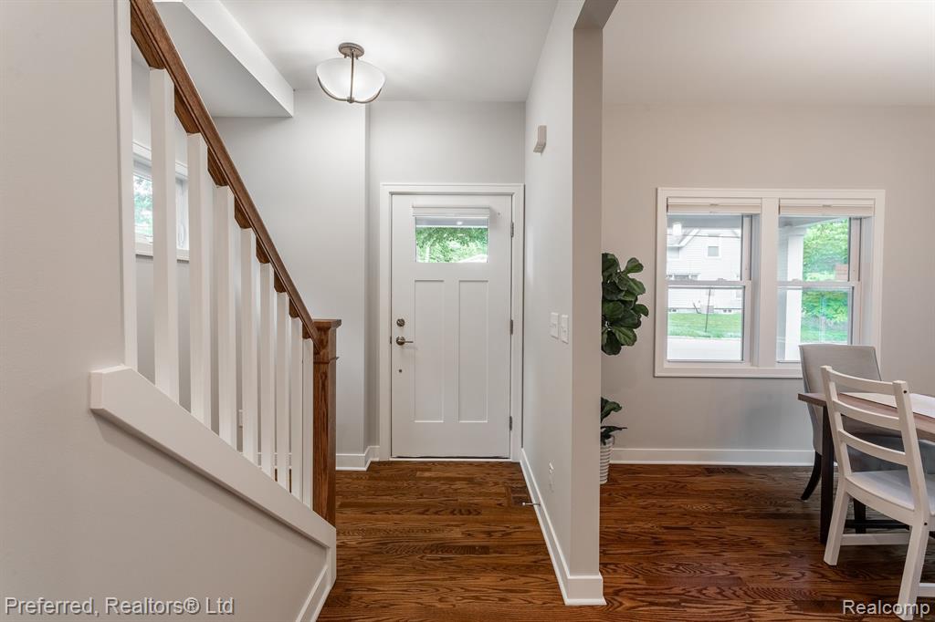 807 MINER Street, Ann Arbor, MI 48103 — Photo 5